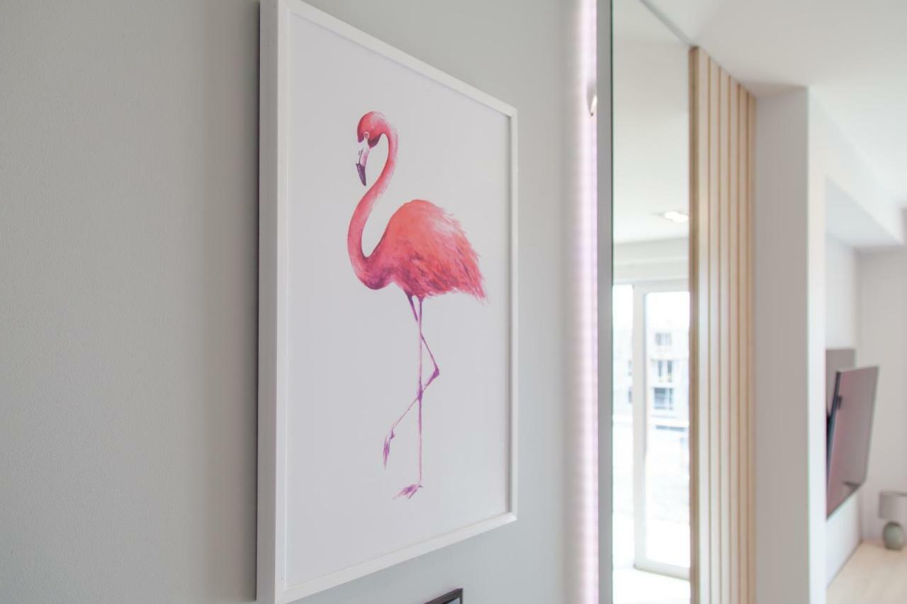 Apartment Pink Flamingo By Noclegi Renters Miedzyzdroje Ngoại thất bức ảnh