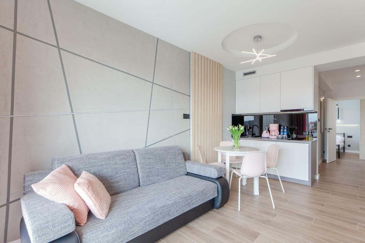 Apartment Pink Flamingo By Noclegi Renters Miedzyzdroje Ngoại thất bức ảnh