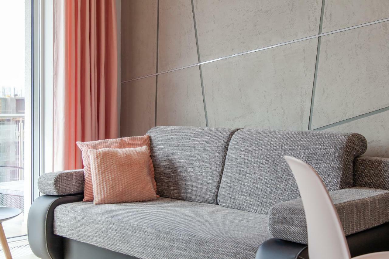 Apartment Pink Flamingo By Noclegi Renters Miedzyzdroje Ngoại thất bức ảnh